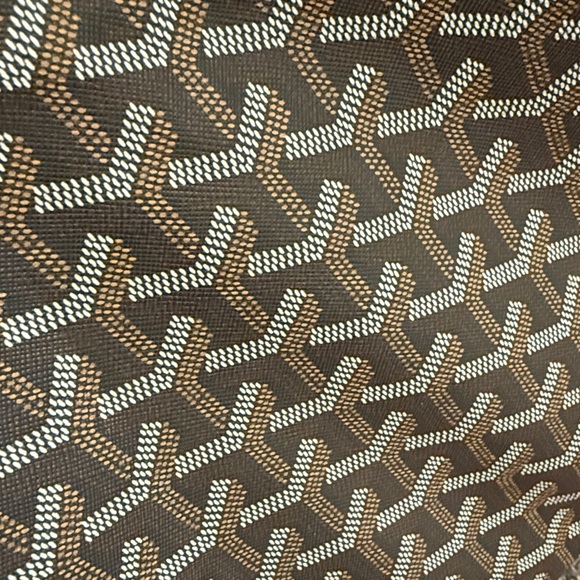 Stylish Black and Brown Tote Bag - Picture 2 of 4